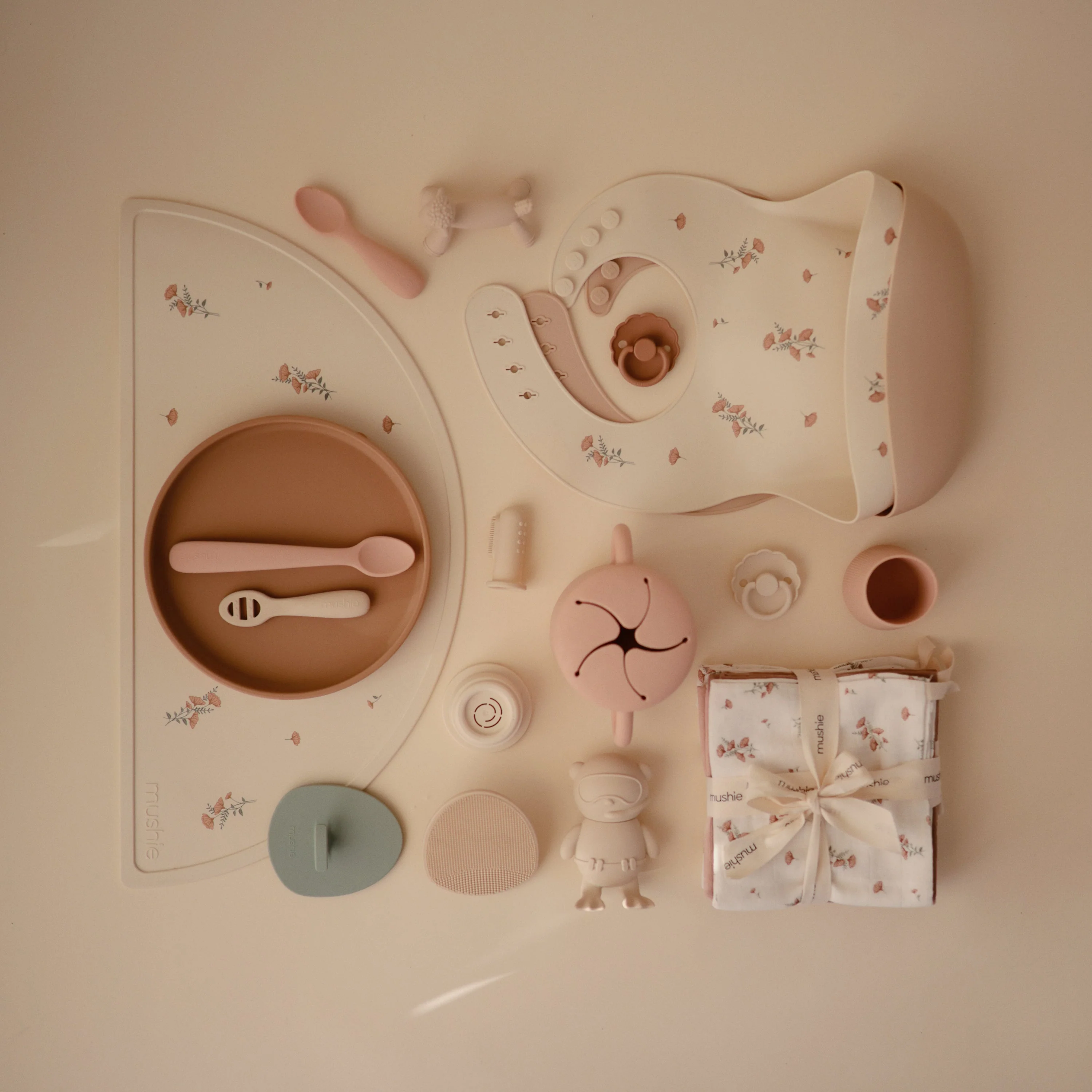Classic Silicone Suction Plate - Image 48