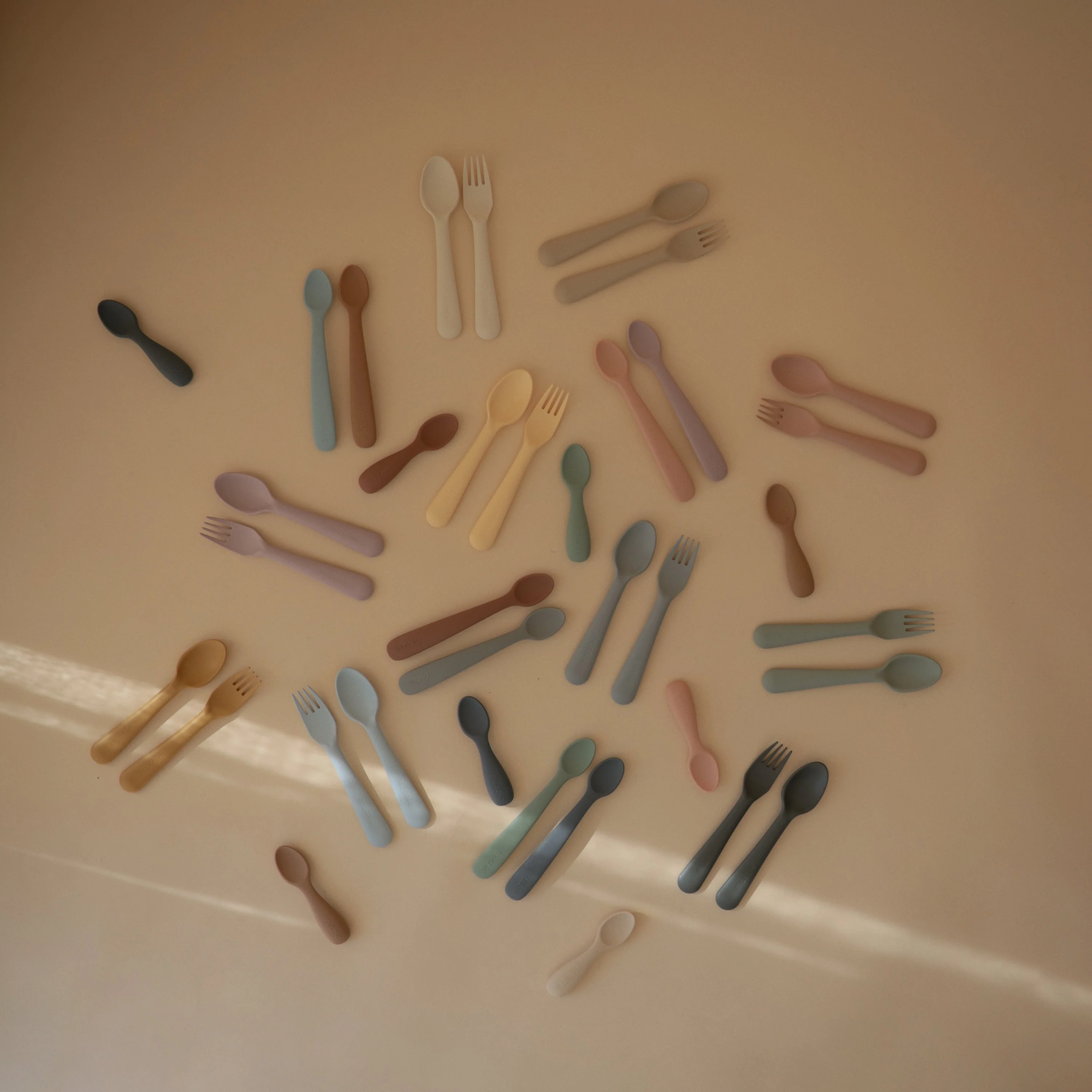 Dinnerware Fork and Spoon Set - Image 8